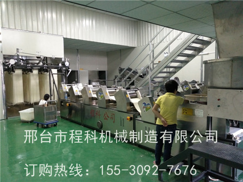 全自動(dòng)輸送面條機(jī)